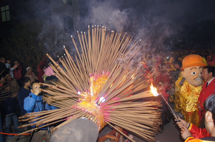 香火龙表演2 香火龙表演2